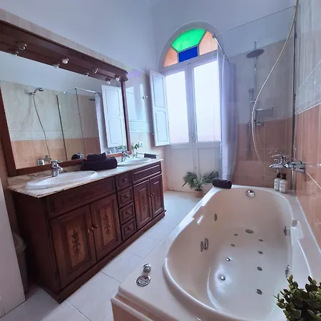 Casa Del Chaflan - Historico Con Encanto 2